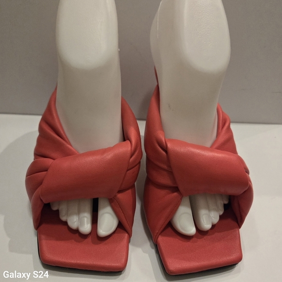 Marc Fisher LTD.Women's Pink  Dellian Knotted Strap Slip On Sandals💞 - Picture 3 of 10